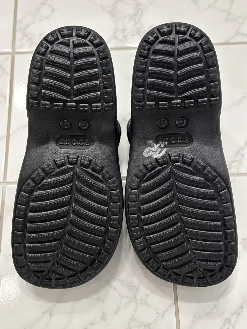 CROCS sparkling black